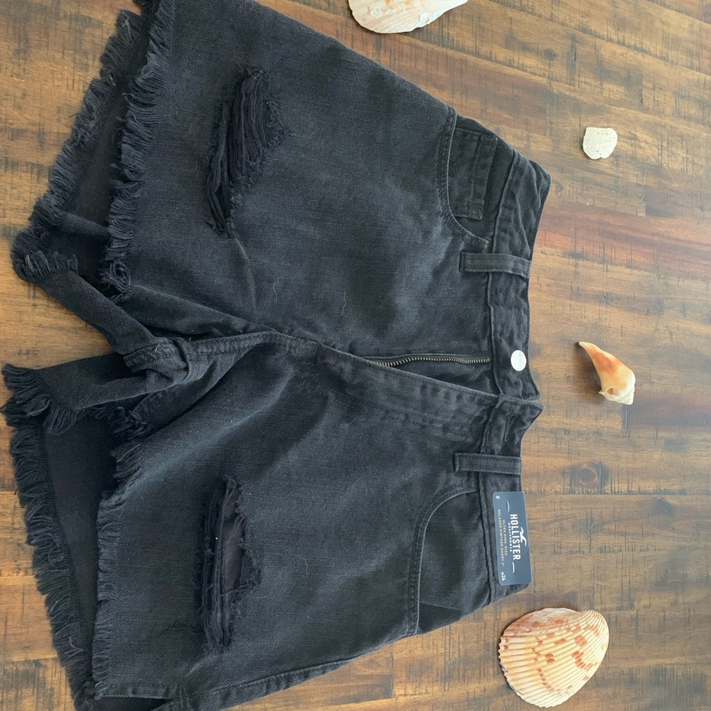 womens size 24 new with tag hollister jean shorts in black
